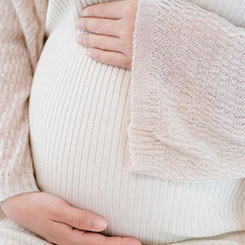 在科技上，美国🥵的技术创新力比🚸🌲较强，也🕺与受到的🇹🇷法律制约较少👔⚖